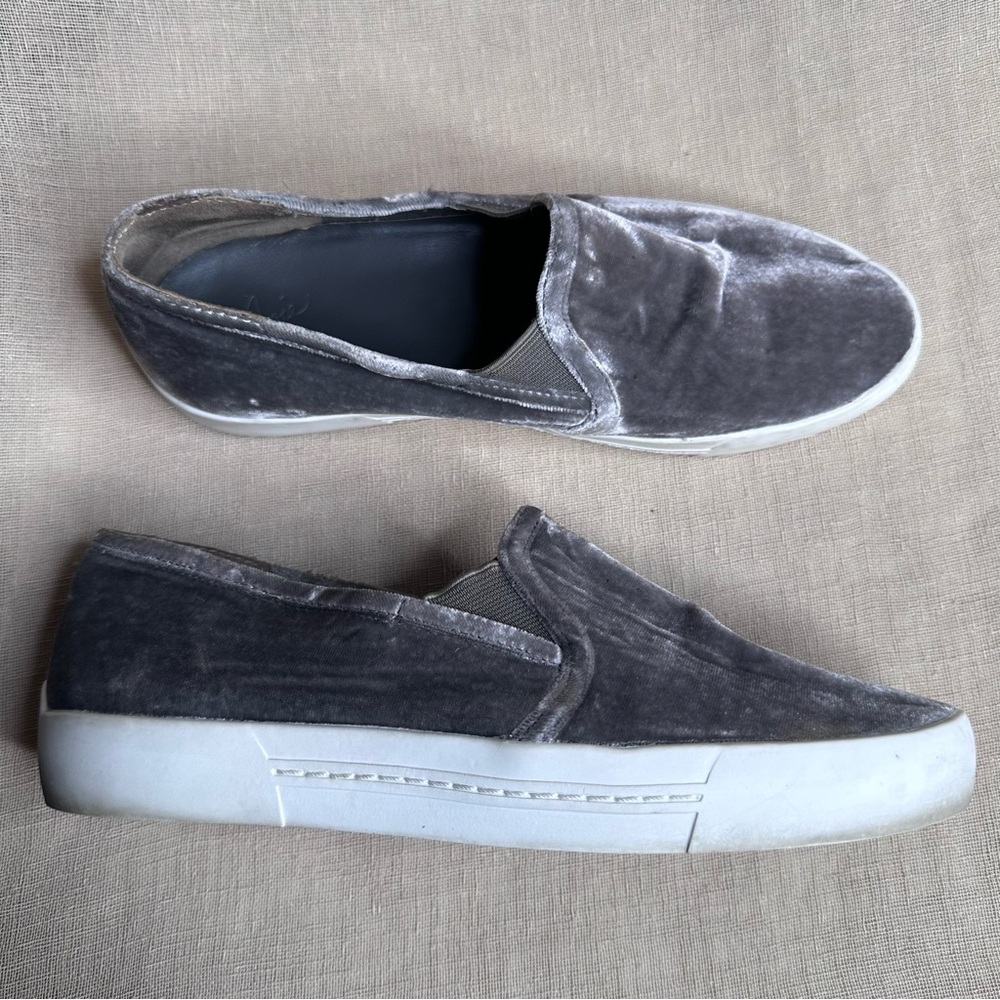 JOIE Womens Huxley Silver Velvet Sneaker Platform Shoes Size 37
